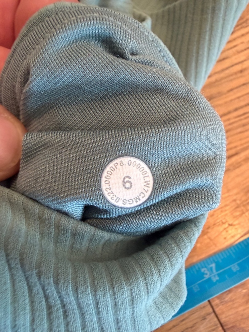 Lululemon Align Ribbed Panel High-Rise Short size 6 - Picture 8 of 9